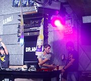 Movida Corona