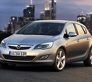Atskleistas naujosios &bdquo;Opel Astra&ldquo; salonas