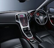 Atskleistas naujosios &bdquo;Opel Astra&ldquo; salonas