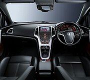 Atskleistas naujosios &bdquo;Opel Astra&ldquo; salonas