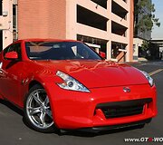 &bdquo;Nissan 370Z&ldquo; pastebėtas Los Andželo gatvėse