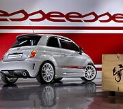 &bdquo;Fiat 500 Abarth Essesse&ldquo; pasiruo&scaron;ęs konkurencijai