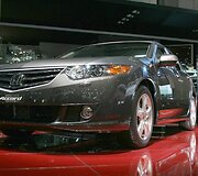 Naujasis &bdquo;Honda Accord&ldquo; &ndash; daugiau smulkmenų