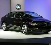 &bdquo;Volkswagen&ldquo; pristatė naująjį &bdquo;Passat CC&ldquo;