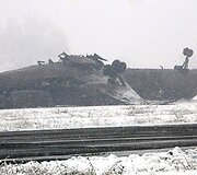 Apvirtęs Tu-134 keleivinis lėktuvas