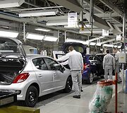 &bdquo;Peugeot&ldquo; gamykla netoli Paryžiaus