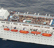 Žmonės &bdquo;Costa Allegra&ldquo; laive