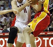 Linas Kleiza ir Chase'as Budingeris