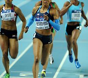 Sanya Richards-Ross (centre)