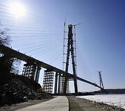 Tilto į Rusų salą statybos