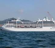 &bdquo;Azamara Quest&ldquo; kruizinis laivas Malaizijoje