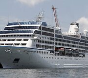 &bdquo;Azamara Quest&ldquo; kruizinis laivas Malaizijoje