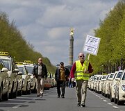Taksi vairuotojų streikas