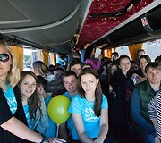 Studentai autobuse