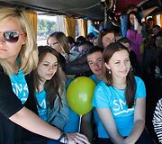 Studentai autobuse