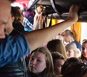 Studentai autobuse