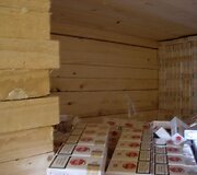 Paslėptos kontrabandinės cigaretės 