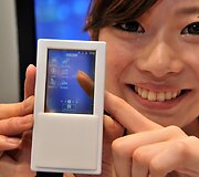 &bdquo;NTT DoCoMo&ldquo; prototipinis i&scaron;manusis telefonas