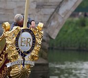 Karalienės &bdquo;Gloriana&ldquo; laivas ruo&scaron;iamas laivų paradui