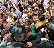 Ukrainos policija susirėmė su demonstrantais