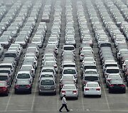 Automobiliai Dajaovano uoste