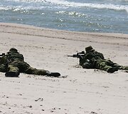 Karinės pratybos Nemirsetos paplūdimyje