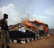 Pakistane naikinamos narkotinės medžiagos