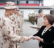 Karių i&scaron;lydėtuvės