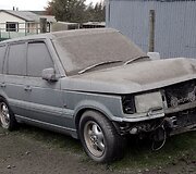 Vulkaniniai pelenai ant automobilio