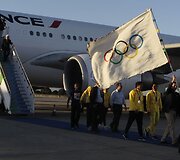 Olimpinė vėliava atkeliavo į Braziliją.