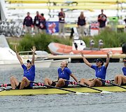 Ukrainos irkluotojos Kateryna Tarasenko, Nataliya Dovgodko, Anastasiia Kozhenkova ir Yana Dementieva