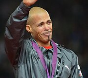 Felixas Sanchezas i&scaron; Dominikos Respublikos laimėjo aukso medalį 400 m bėgime su kliūtimis.