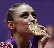 Gimnastė Evgeniya Kanaeva i&scaron; Rusijos