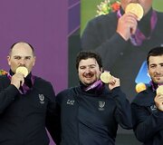 Italai Mauro Nespolithe, Marco Galiazzo ir Michele Frangilli laimėjo aukso medalius komandinėje &scaron;audymo i&scaron; lanko rungtyje