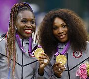 JAV tenisininkės Venus Williams ir Serena Williams