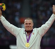 Kūjo metikas Krisztianas Parsas i&scaron; Vengrijos