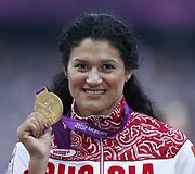 Kūjo metike Tatyana Lysenko i&scaron; Rusijos