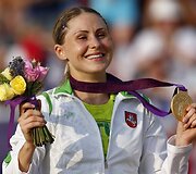 Laura Asadauskaitė i&scaron; Lietuvos laimėjo aukso medalį &scaron;iuolaikinės penkiakovės rungtyje