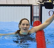 Prancūzijos plaukikė Camille Muffat laimėjo aukso medalį 400 m plaukimo laisvuoju stiliumi rungtyje