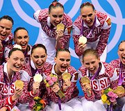 Rusijos sinchroninio plaukimo komanda i&scaron;kovojo aukso medalius Londono olimpiadoje