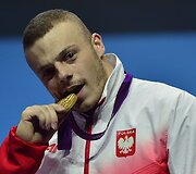 Sunkumų kilnotojas Adrianas Edwardas Zielinski i&scaron; Lenkijos