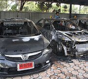 Sudegę &bdquo;Honda&ldquo; automobiliai