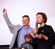 VDFF'12 uždarymas Rež. T. smulkis pristatė filmą Rojaus beie&scaron;kant.