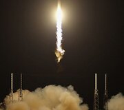 &bdquo;SpaceX&ldquo; raketos pakilimas
