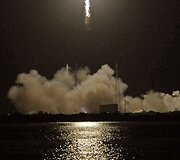 &bdquo;SpaceX&ldquo; raketos pakilimas