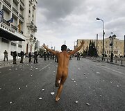 Nuogas protestuotojas