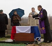 Perlaidojami Prancūzijos karių palaikai