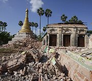 Sugriuvusi budistų pagoda