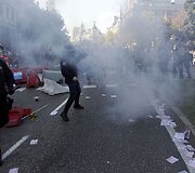 Policininkai Ispanijoje susirėmė su policija