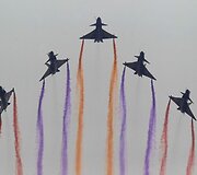 Kinijos J-10 naikintuvai